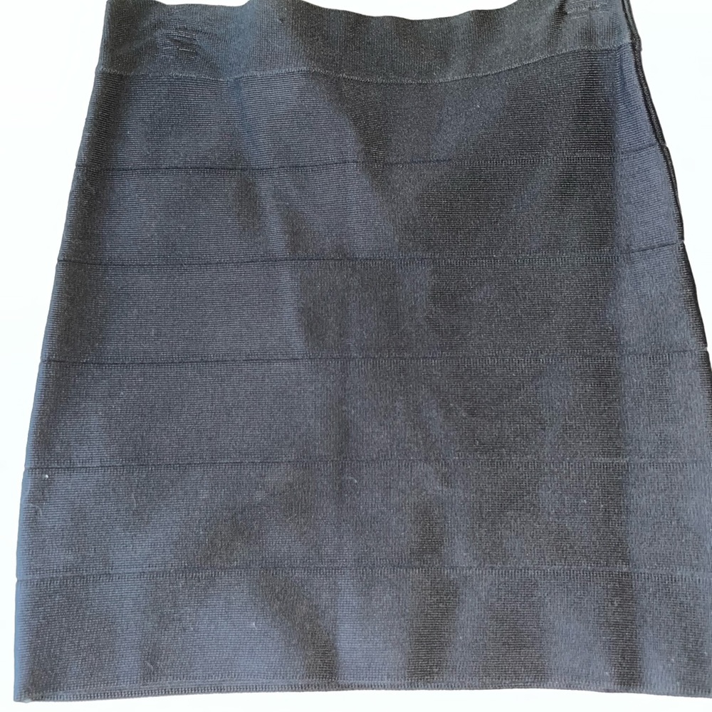 Bebe bodycon mini skirt